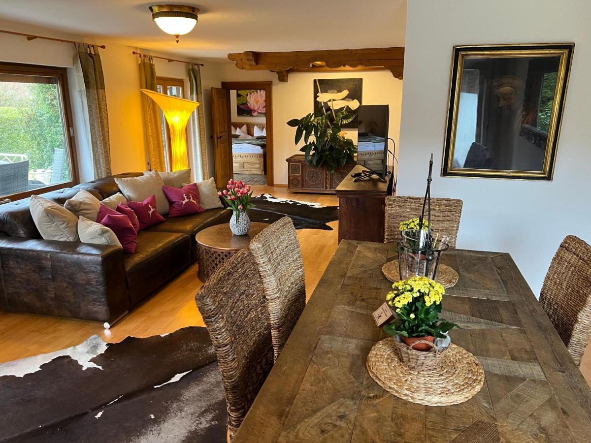 Alpen Suite Tegernsee - Grosse Sonnenterasse Und Idyllischer Garten Бад Виезее Екстериор снимка